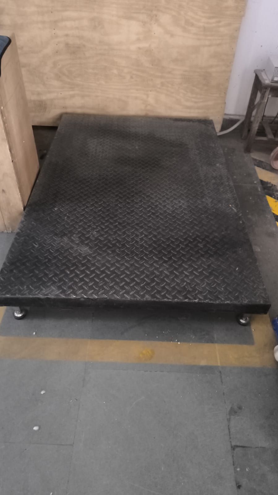 750 X 750 mm MS Platform Heavy Duty